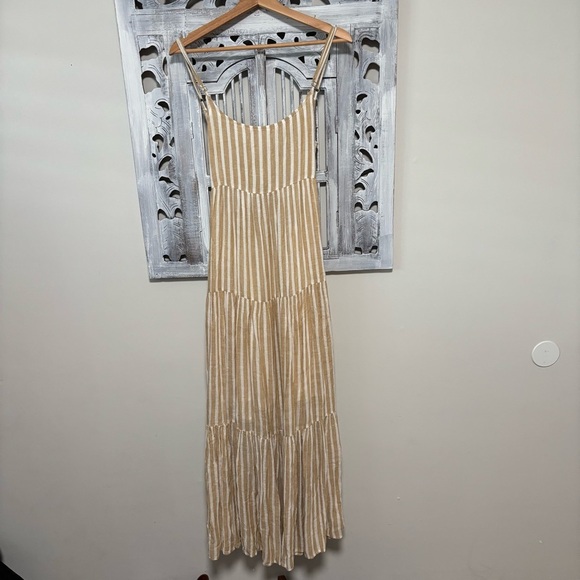 Elan Tan White Sassy Stripe Linen Blend Spaghetti Strap Back Tie Maxi Dress NWT - Picture 5 of 14